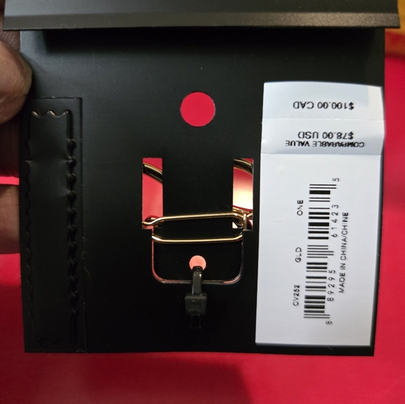 Coach Barrett - Picture 2 of 2